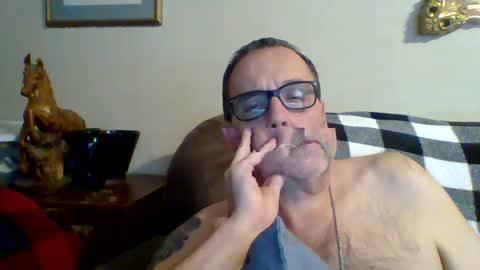 Snapshot of tnvols1968 chatting on 7, 3, 2025 Vols online show from 7, 3, 2025