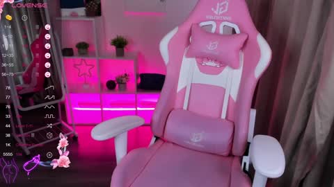 Snapshot of to_your chatting on 30, 1, 2025 2 GMT Mo Tu We Th Fr 10am-4am online show from 30, 1, 2025