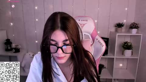 Snapshot of to_your chatting on 12, 2, 2026 2 GMT Mo Tu We Th Fr 10am-4am online show from 12, 2, 2026