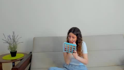 Snapshot of toasterwife chatting on 17, 6, 2026 toasterwife online show from 17, 6, 2026