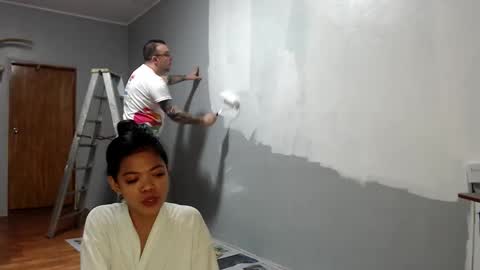 Snapshot of tod916 chatting on 10, 10, 2025 LuckyLaura online show from 10, 10, 2025