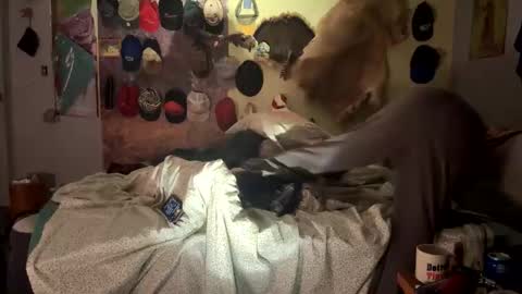 toddpascoe77 online show from 22, 3, 2026