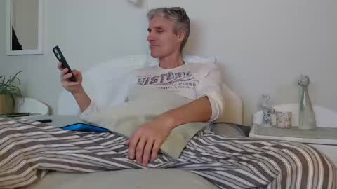 Snapshot of toffmen chatting on 24, 12, 2024 Daniel Bisexual uncut 20cm online show from 24, 12, 2024