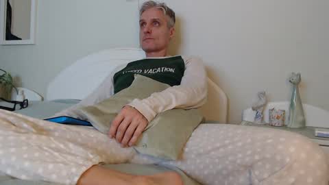 Snapshot of toffmen chatting on 2, 2, 2025 Daniel Bisexual uncut 20cm online show from 2, 2, 2025