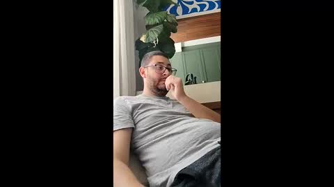Snapshot of toidon chatting on 3, 12, 2025 Toidon online show from 3, 12, 2025