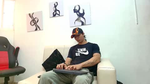 toji lee online show from 21, 12, 2025