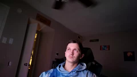 tokensarefun12801 online show from 29, 3, 2026