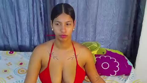 Snapshot of tokihoney chatting on 10, 6, 2026 Adela y juan online show from 10, 6, 2026