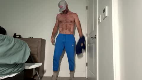 Snapshot of tokyodude12 chatting on 17, 11, 2025 The Beekeeper online show from 17, 11, 2025