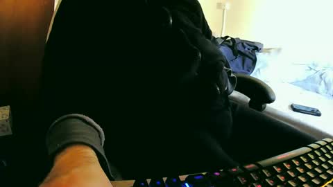 tolon408472 online show from 4, 2, 2025