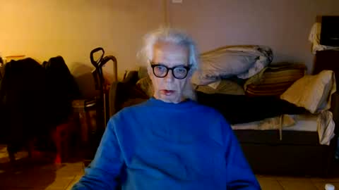 tom112292014 online show from 16, 10, 2025