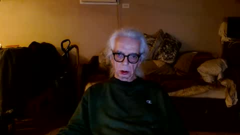 Snapshot of tom112292014 chatting on 16, 2, 2026 tom112292014 online show from 16, 2, 2026