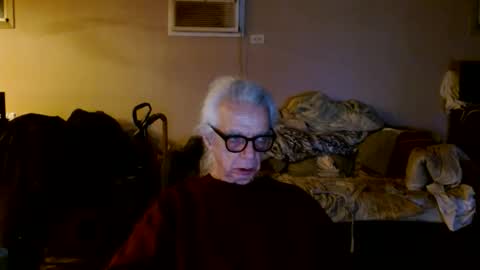 Snapshot of tom112292014 chatting on 27, 4, 2026 tom112292014 online show from 27, 4, 2026