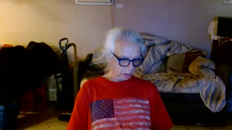Snapshot of tom112292014 chatting on 27, 5, 2026 tom112292014 online show from 27, 5, 2026