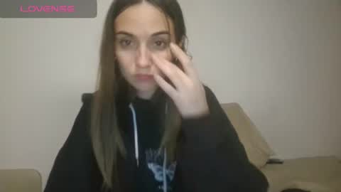 Snapshot of tom316972 chatting on 15, 6, 2026 Flor online show from 15, 6, 2026