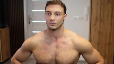 Snapshot of tom_fordd chatting on 12, 9, 2025 Tom online show from 12, 9, 2025