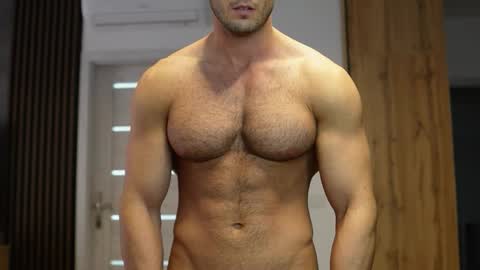 Snapshot of tom_fordd chatting on 16, 9, 2025 Tom online show from 16, 9, 2025