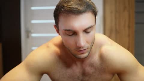 Snapshot of tom_fordd chatting on 20, 9, 2025 Tom online show from 20, 9, 2025