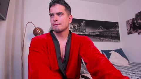 TOM MCKLEEIN  instagram online show from 10, 1, 2025