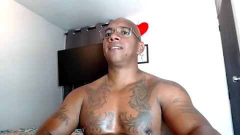 Snapshot of tom_miller chatting on 8, 10, 2025 Tom Miller online show from 8, 10, 2025