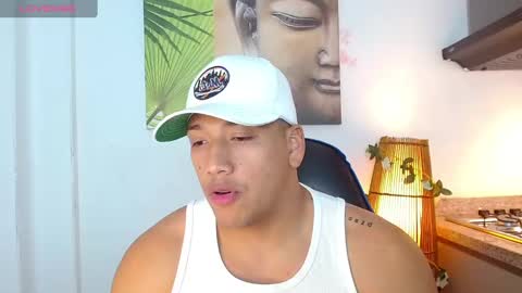 Tom muscle1 online show from 9, 1, 2025