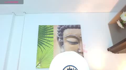 Tom muscle1 online show from 10, 1, 2025