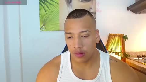 Tom muscle1 online show from 2, 2, 2025