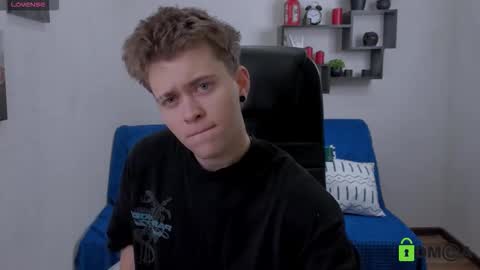 Snapshot of tomas_norton chatting on 19, 12, 2025 tomas_norton online show from 19, 12, 2025