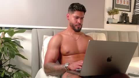 Snapshot of tomasferrer chatting on 25, 6, 2026 Tomas Ferrer online show from 25, 6, 2026