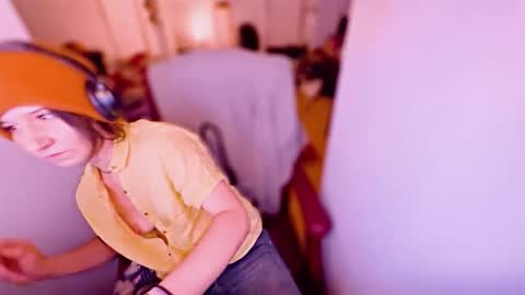 Snapshot of tomboy_titties chatting on 13, 9, 2025 tomboy_titties online show from 13, 9, 2025