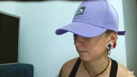 Snapshot of tomboyblue chatting on 6, 3, 2025 Blue online show from 6, 3, 2025