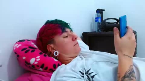 Blue online show from 2, 12, 2025