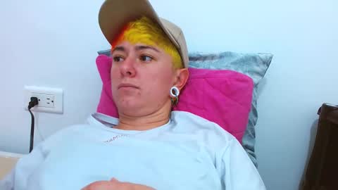 Blue online show from 18, 12, 2025