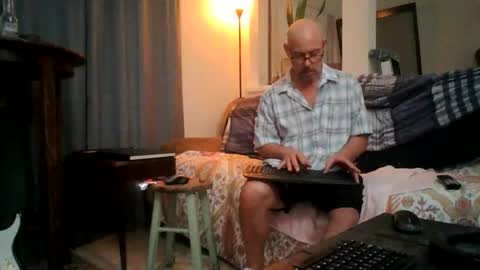 Snapshot of tomcatsawyer chatting on 10, 6, 2026 sirmuggsalot online show from 10, 6, 2026
