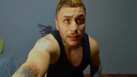 tomDavisXl online show from 16, 10, 2025