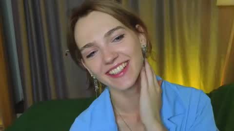 Snapshot of tomikavilandre chatting on 13, 7, 2026 Lana online show from 13, 7, 2026