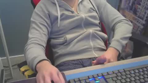 Snapshot of tomin3m chatting on 20, 12, 2024 tomin3m online show from 20, 12, 2024