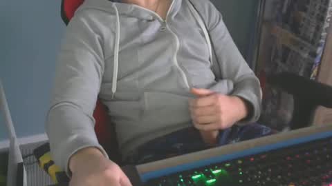 Snapshot of tomin3m chatting on 30, 12, 2024 tomin3m online show from 30, 12, 2024