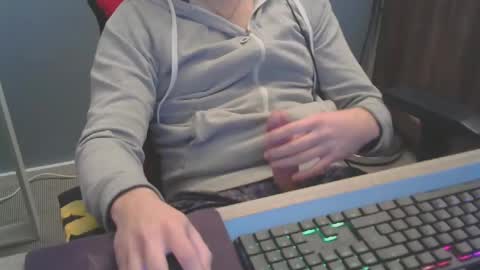 Snapshot of tomin3m chatting on 21, 2, 2025 tomin3m online show from 21, 2, 2025