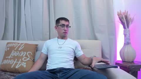 Snapshot of tommas_johnson chatting on 10, 2, 2026 Tomas online show from 10, 2, 2026