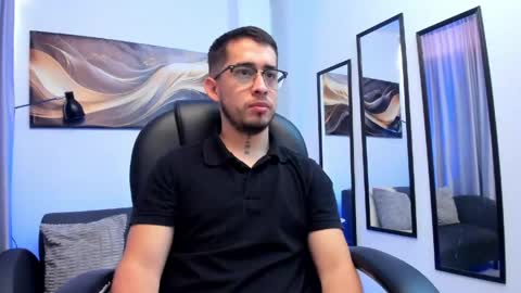 Snapshot of tommas_johnson chatting on 25, 5, 2026 Tomas online show from 25, 5, 2026