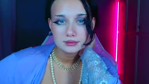 Snapshot of tommioo7 chatting on 28, 11, 2025 Galadriel online show from 28, 11, 2025