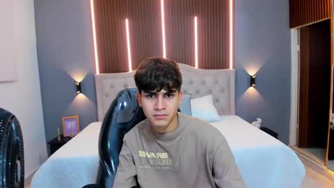 Tommy  online show from 16, 9, 2025