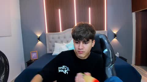 Tommy  online show from 17, 9, 2025