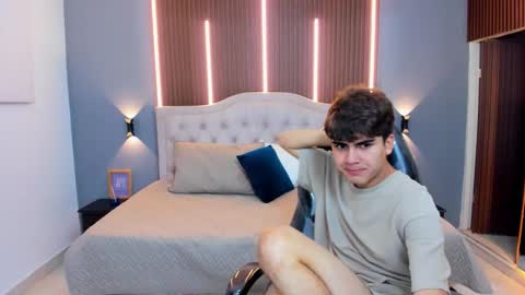 Tommy  online show from 29, 11, 2025