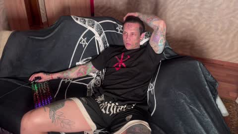 Tommy and Katana online show from 30, 1, 2025