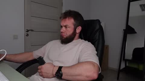 Snapshot of tommy_burnzzz chatting on 19, 12, 2024 tommy burnzzz online show from 19, 12, 2024