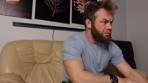 Snapshot of tommy_burnzzz chatting on 23, 12, 2024 tommy burnzzz online show from 23, 12, 2024