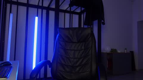 Snapshot of tommy_burnzzz chatting on 21, 1, 2025 tommy burnzzz online show from 21, 1, 2025