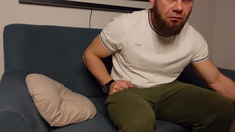 Snapshot of tommy_burnzzz chatting on 22, 1, 2025 tommy burnzzz online show from 22, 1, 2025